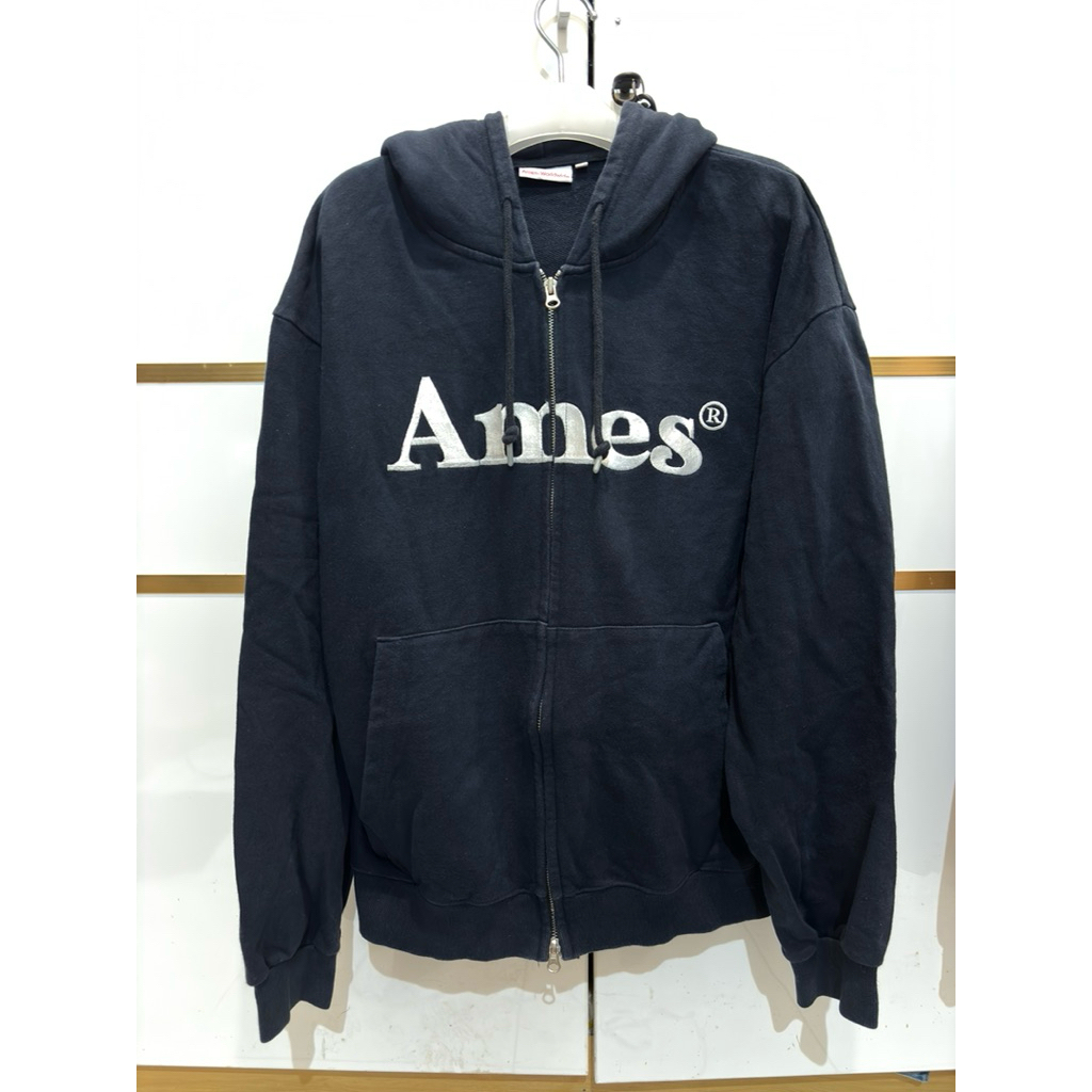 Jaket hoodie zipper Ames Worldwide big logo
