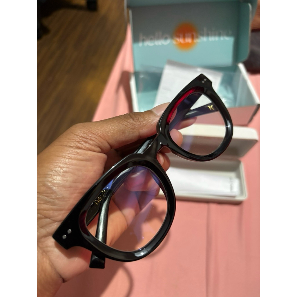 frame kacamata heykama