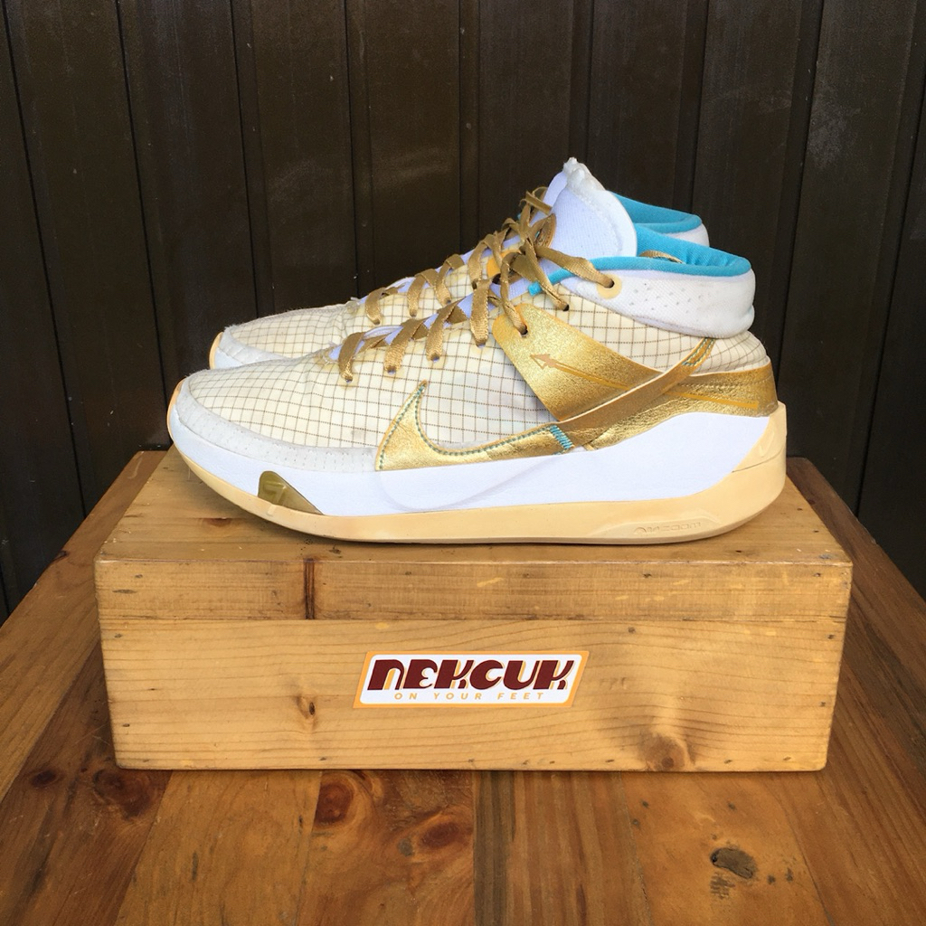 SEPATU BASKET NIKE KD 13 EYBL (size 42,5)