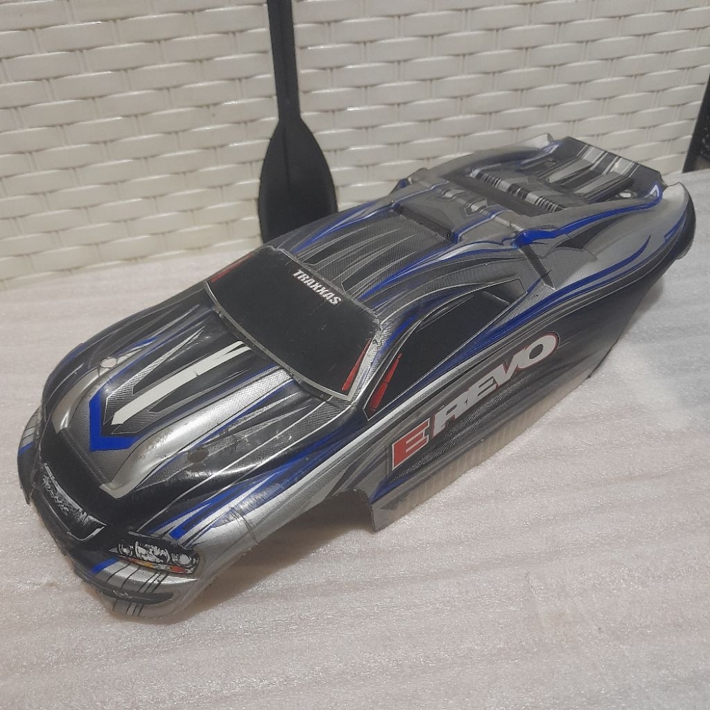 body rc traxxas erevo 1/16