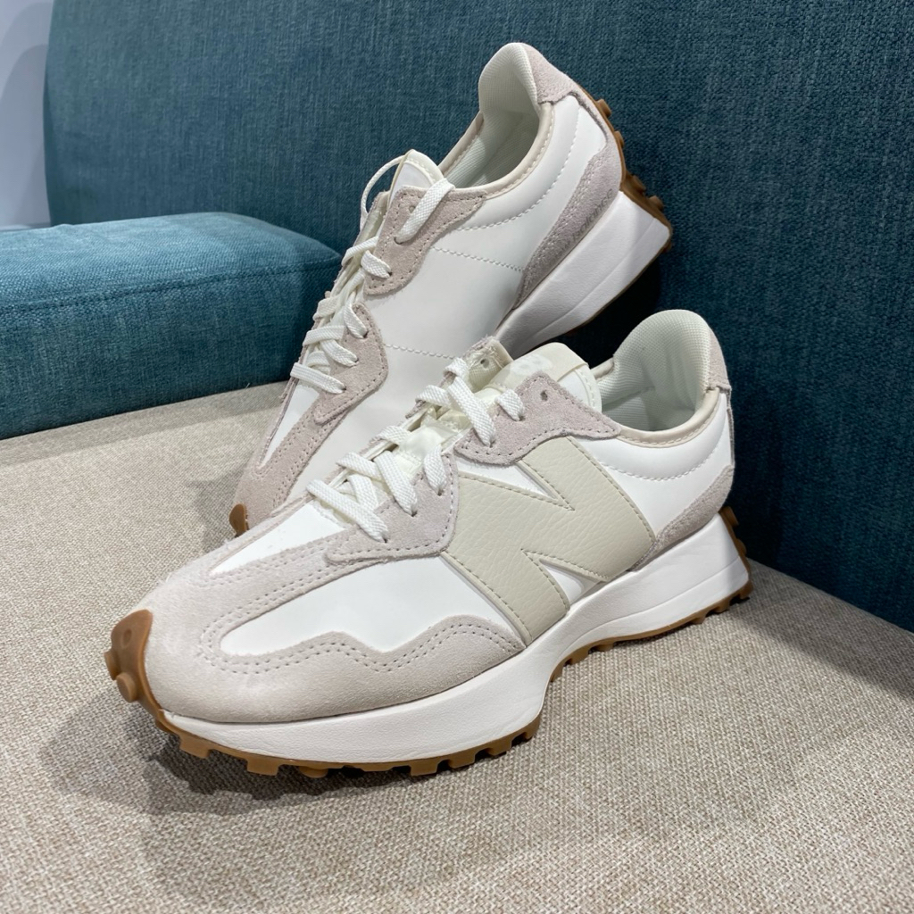 Sepatu New Balance 327 Women Cream Original | Sneakers Wanita Casual Trendy