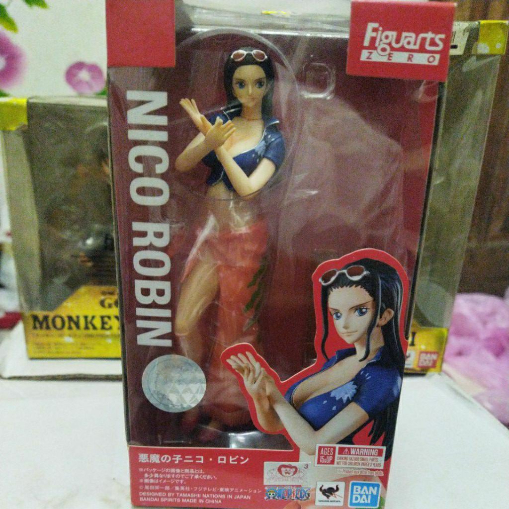 ACTION FIGURE NICO ROBIN ONE PIECE FIGUARTS ZERO