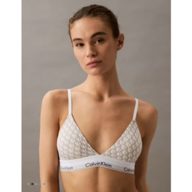 QUEENPC Calvin klein modern triangle Cotton  bra with padding 100% authentic - S Ready