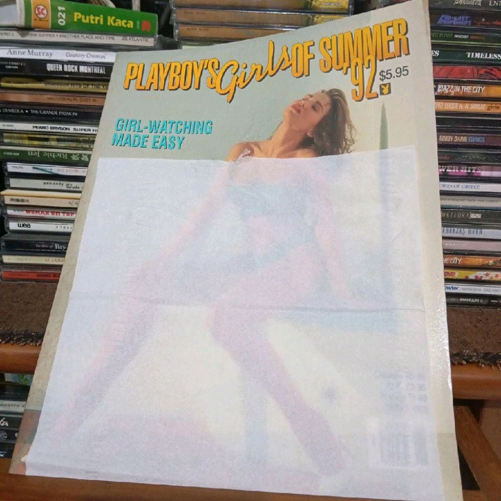 majalah playboy's girls of last summer 92