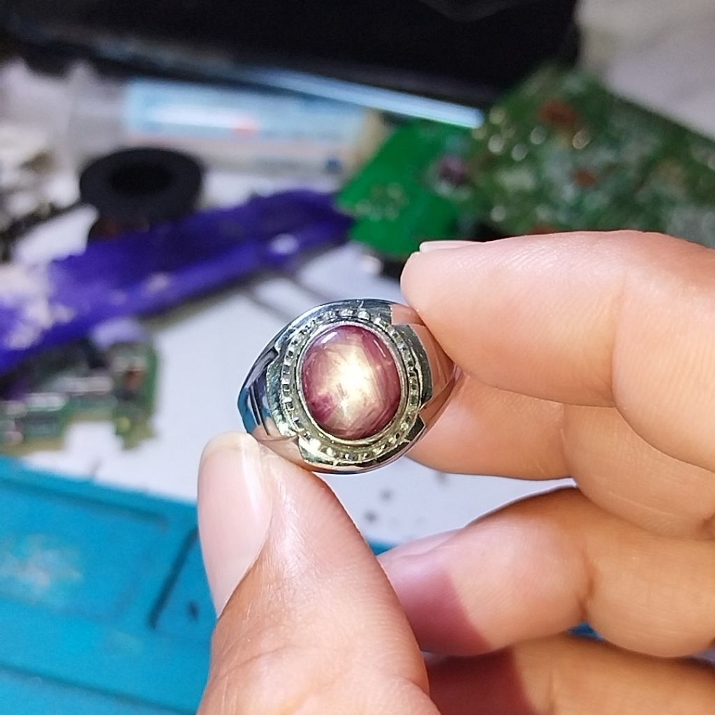 RUBY STAR MADAGASKAR ring Monel