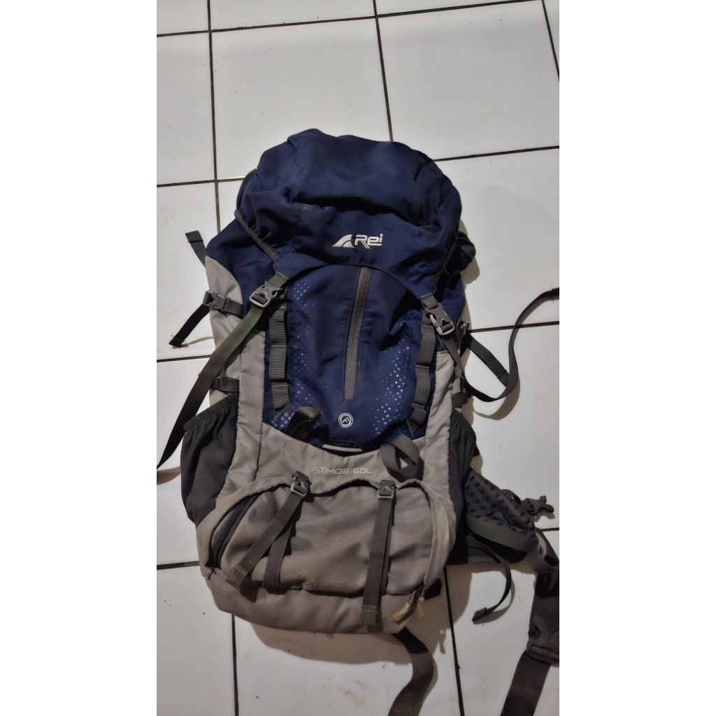 carrier arei atmos 60 L