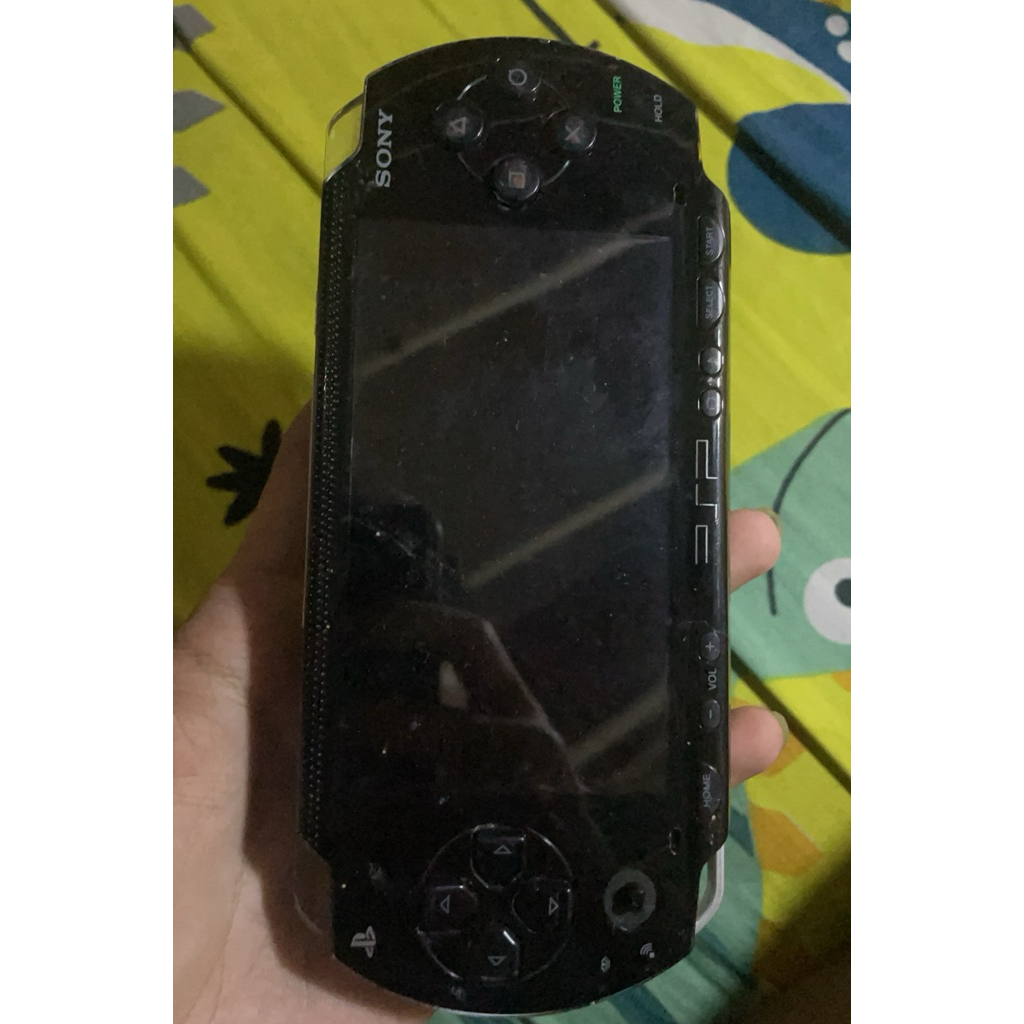 Sony PSP (PlayStation Portable)