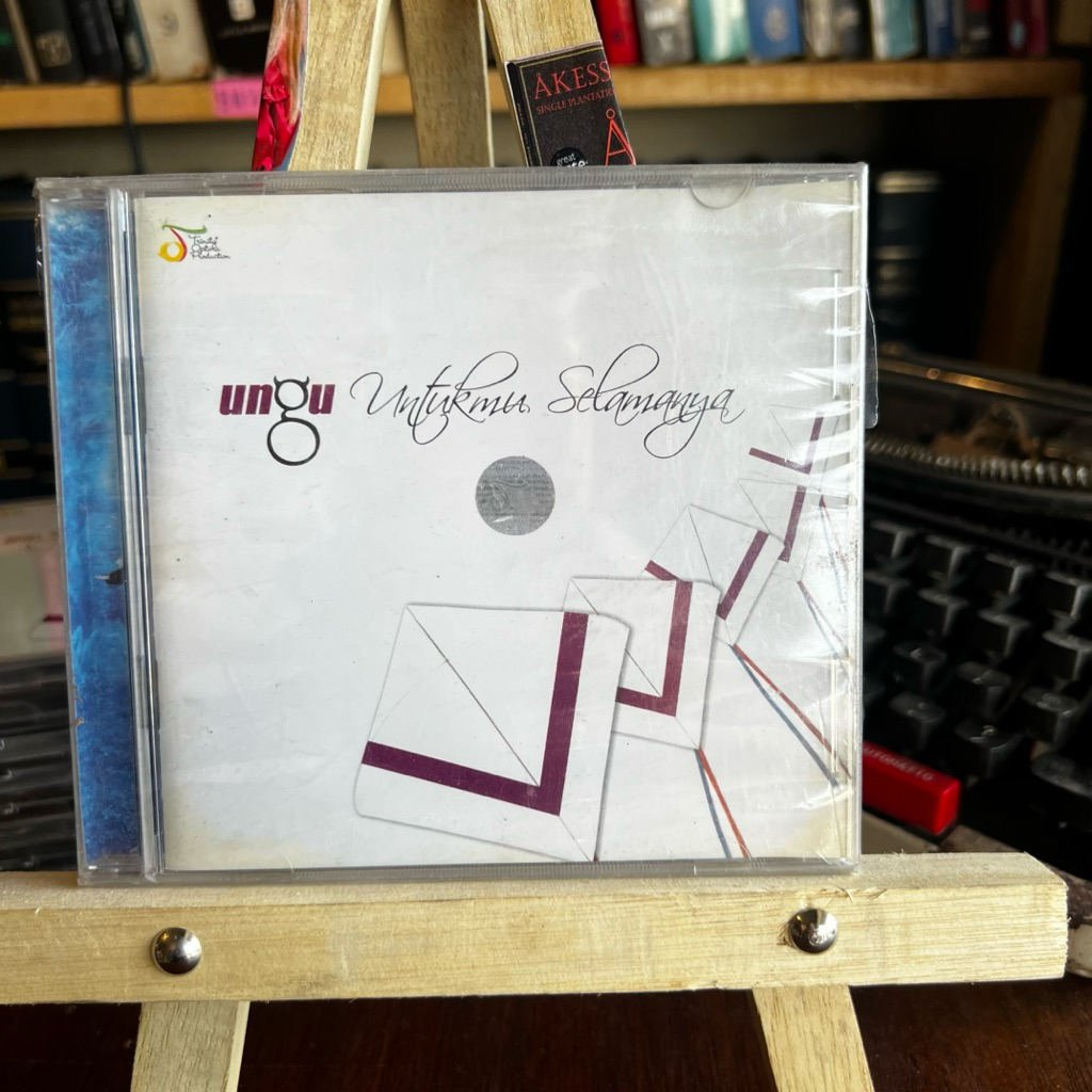 CD untukmu Selamanya Ungu