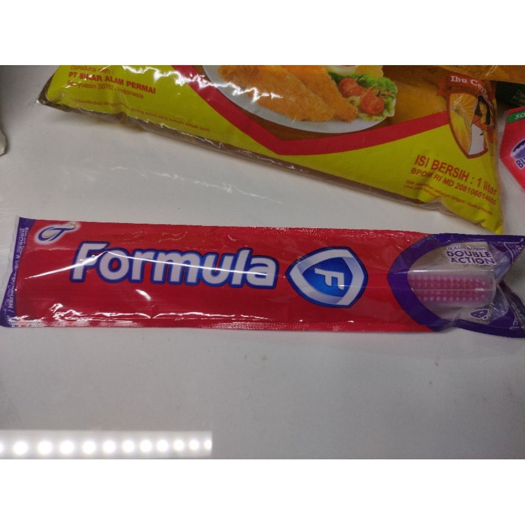 FORMULA SIKAT GIGI DOUBLE ACTION