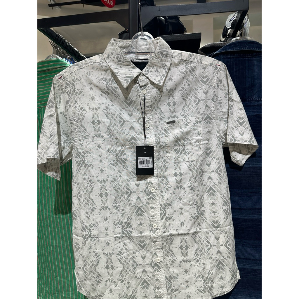 KEMEJA PRIA SPYDERBILT GEUM WHITE