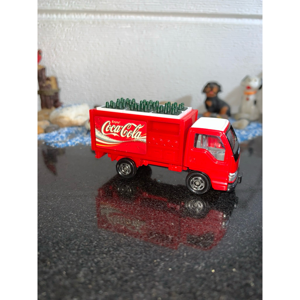 TOMY TOMICA ISUZU ELF