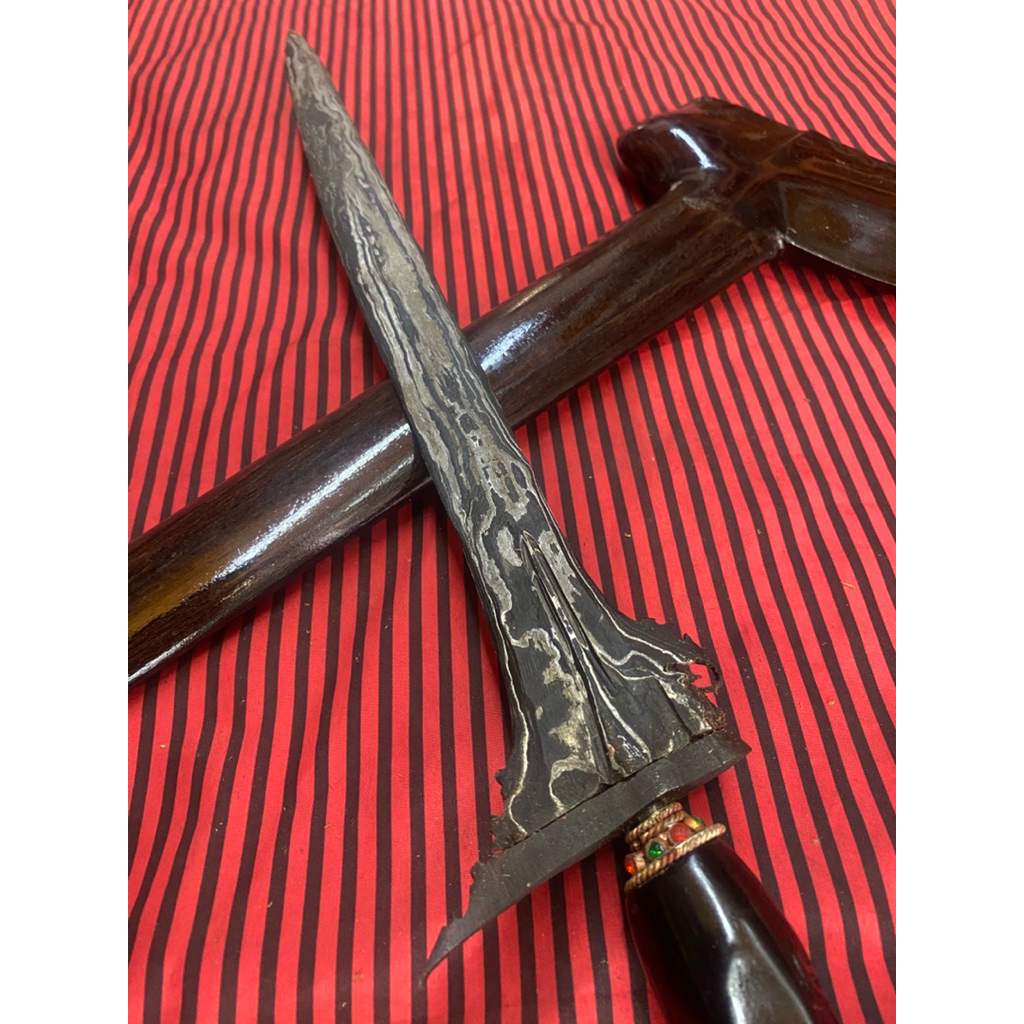 keris sinom robyong