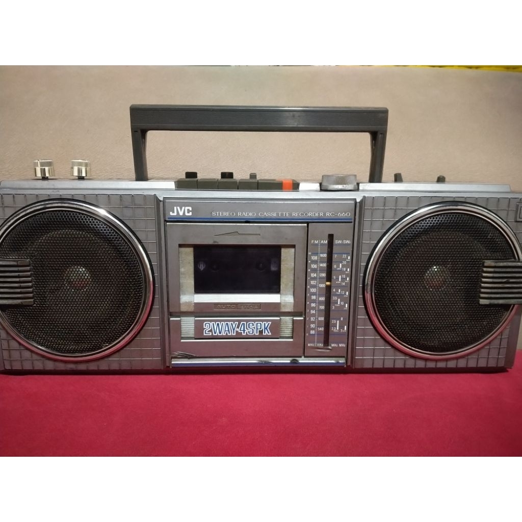 Radio Tape JVC RC-660 nyala tape saja