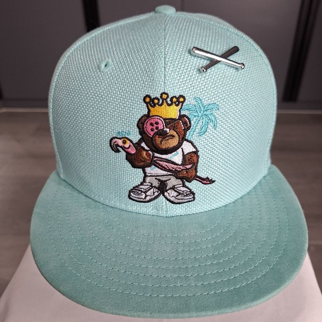 Justfitteds Exclusive Berlin Bear Flaminggo Vol 2 x New Era 59FIFTY 7 3/8 down sz 7 1/4