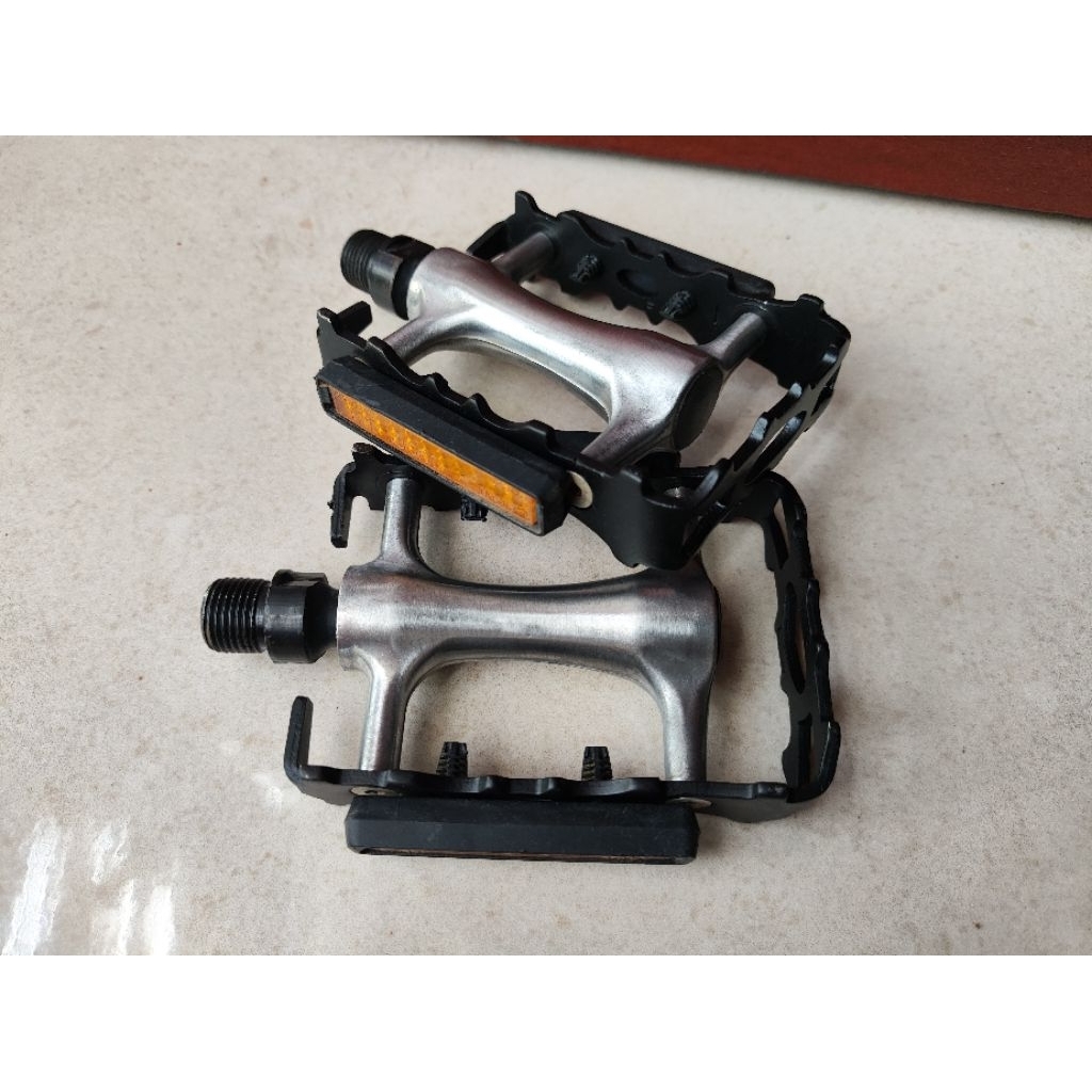 Pedal Alloy classic bawan heist 5 loncer non bearing