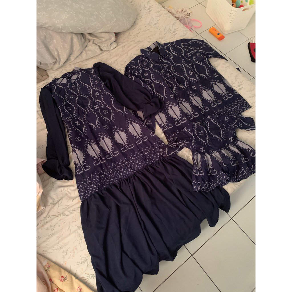 Baju lebaran set couple keluarga preloved