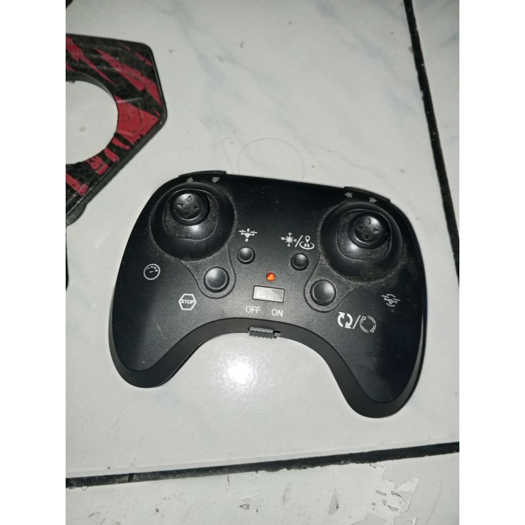 deron pesawat terbang remot