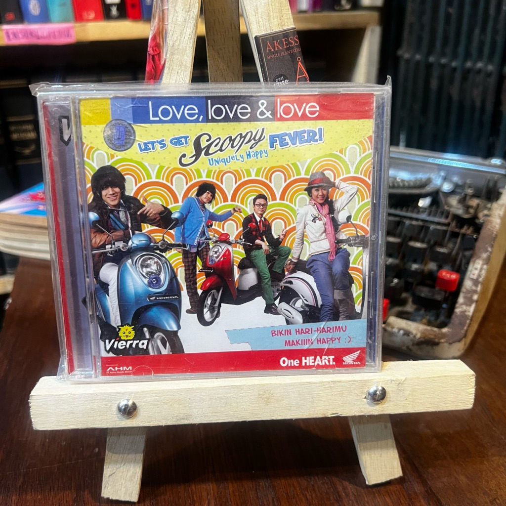 CD Band Vierra Love, Love and Love