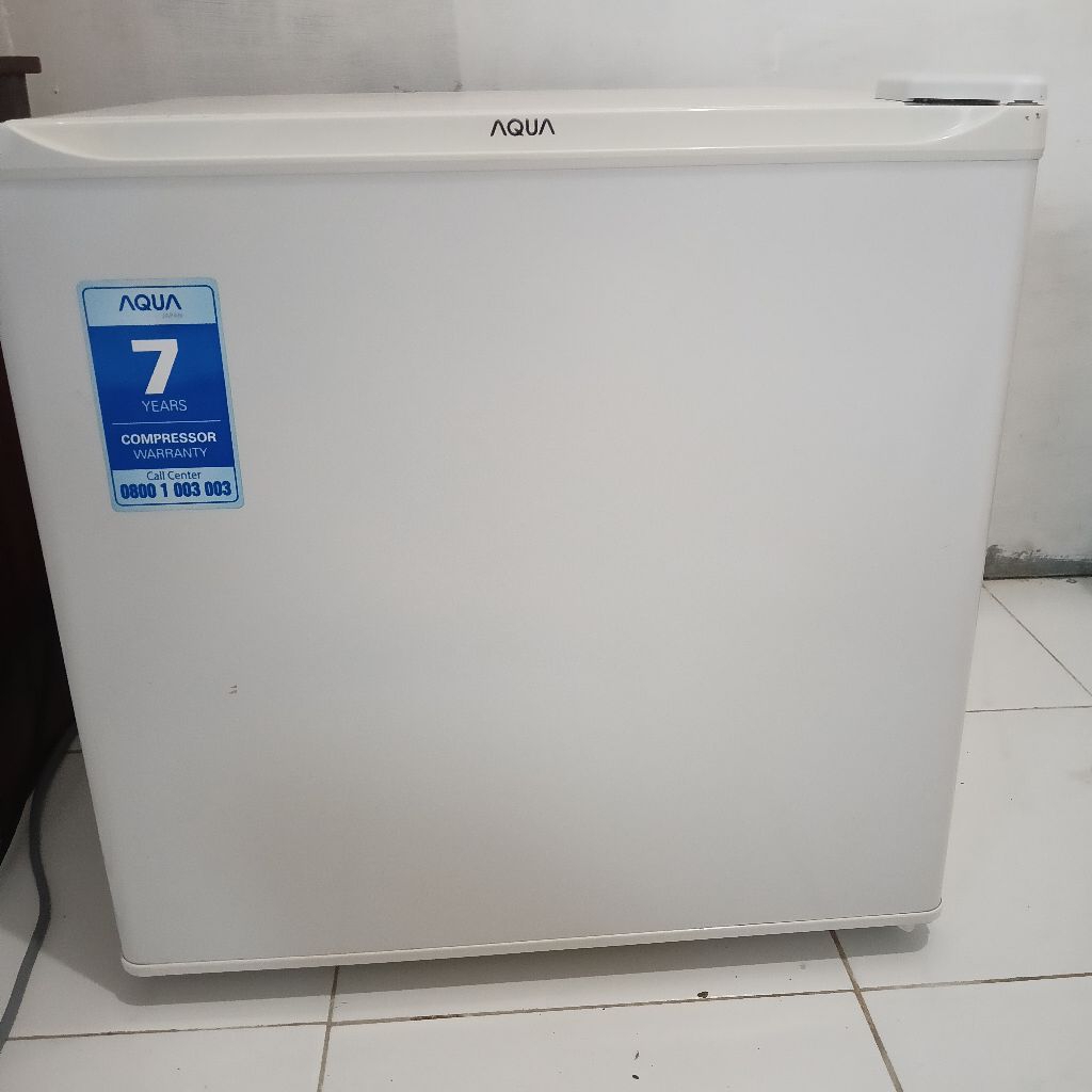 Kulkas Mini AQUA