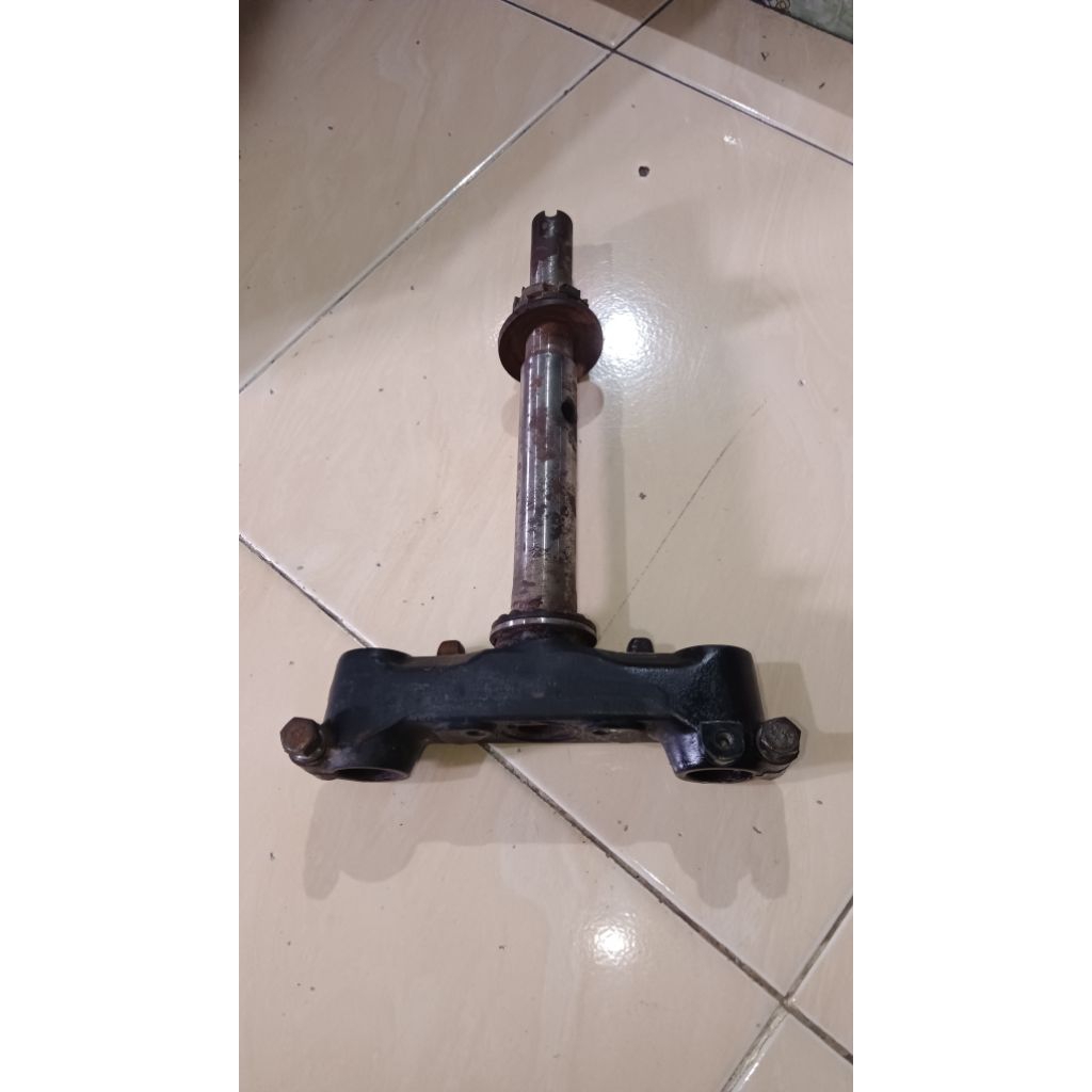 Segitiga T Shock Depan Yamaha Nouvo Lele / Z ori