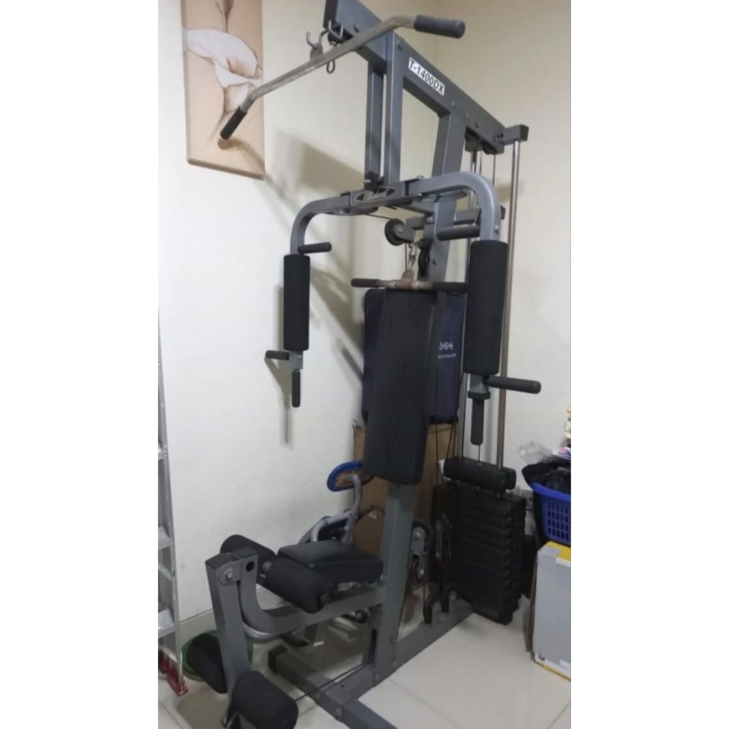 Home Gym Relent T-1400DX Free Treadmill & Back
