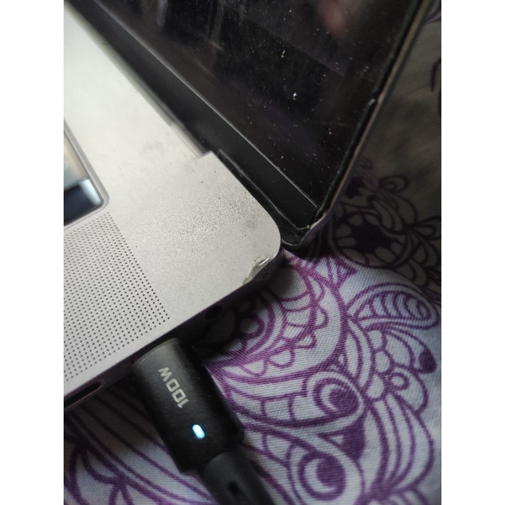 Macbook Pro 2017 15inch Touchbar