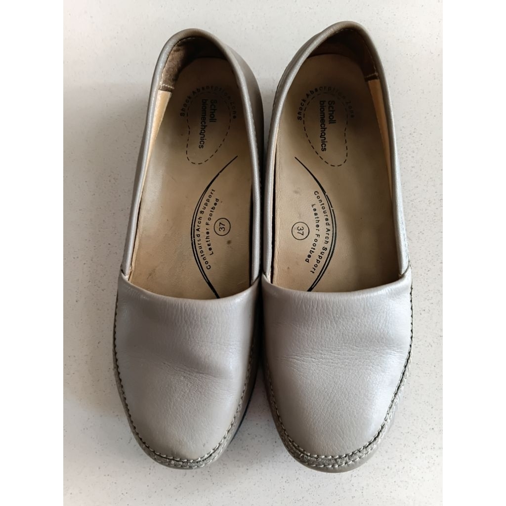 Preloved Sepatu Scholl Biomechanics size 37