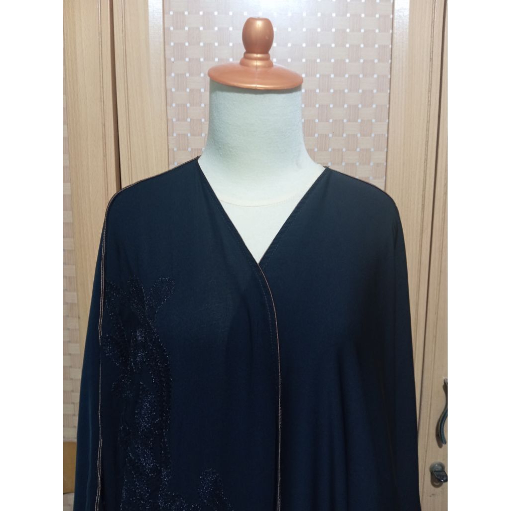 Outer Hitam Batwing Bordir (Preloved)