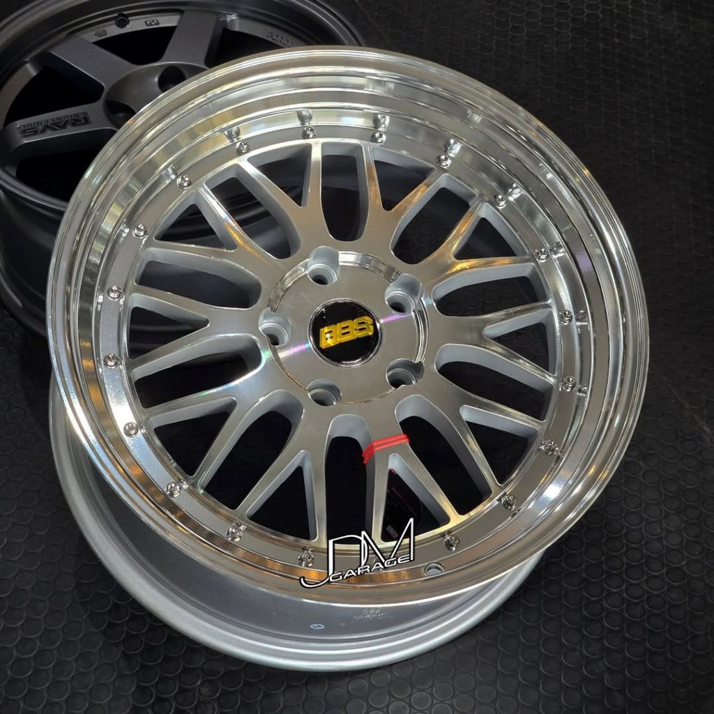 velg bbs lm flow forming r18 lebar 9 pcd 5x114 et 25 velg mobil ring 18 pnp velg mobil Innova reborn