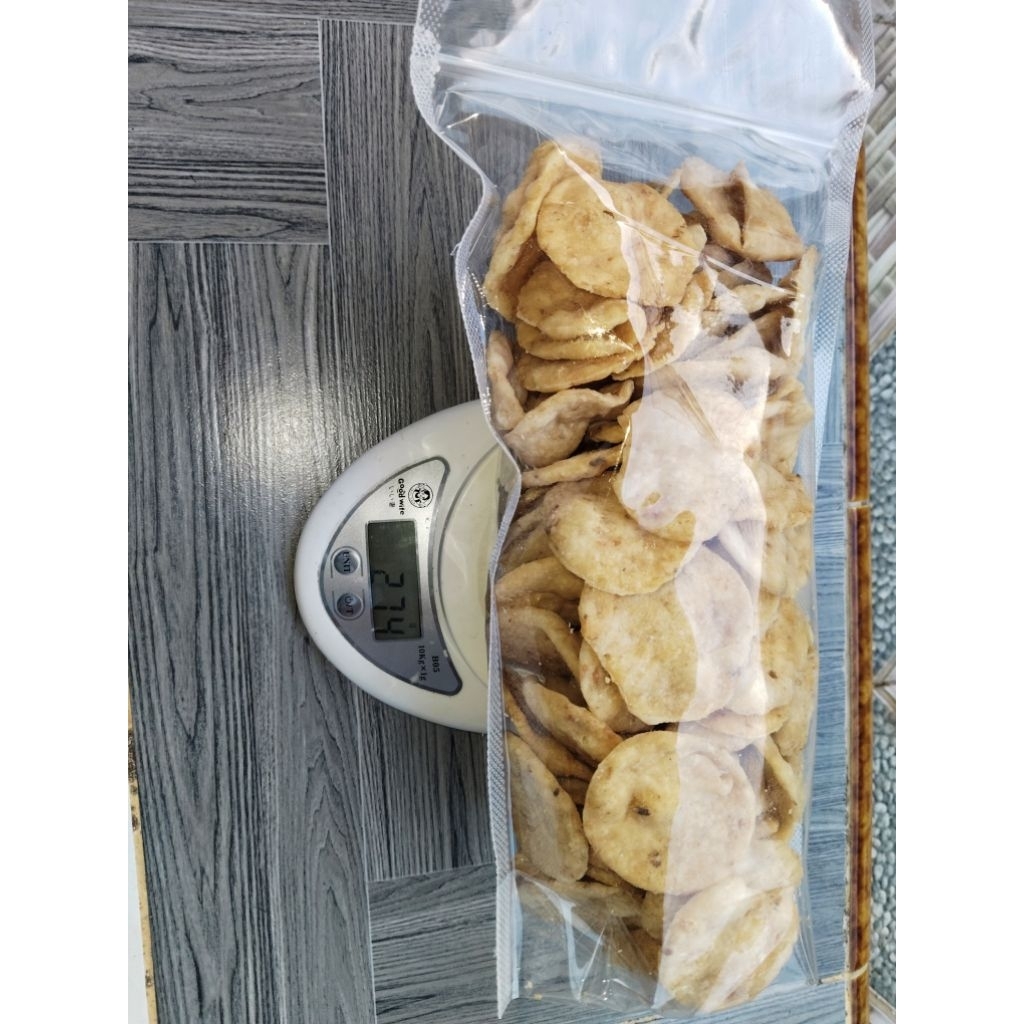 Empek-empek kering atau empek-empek koin