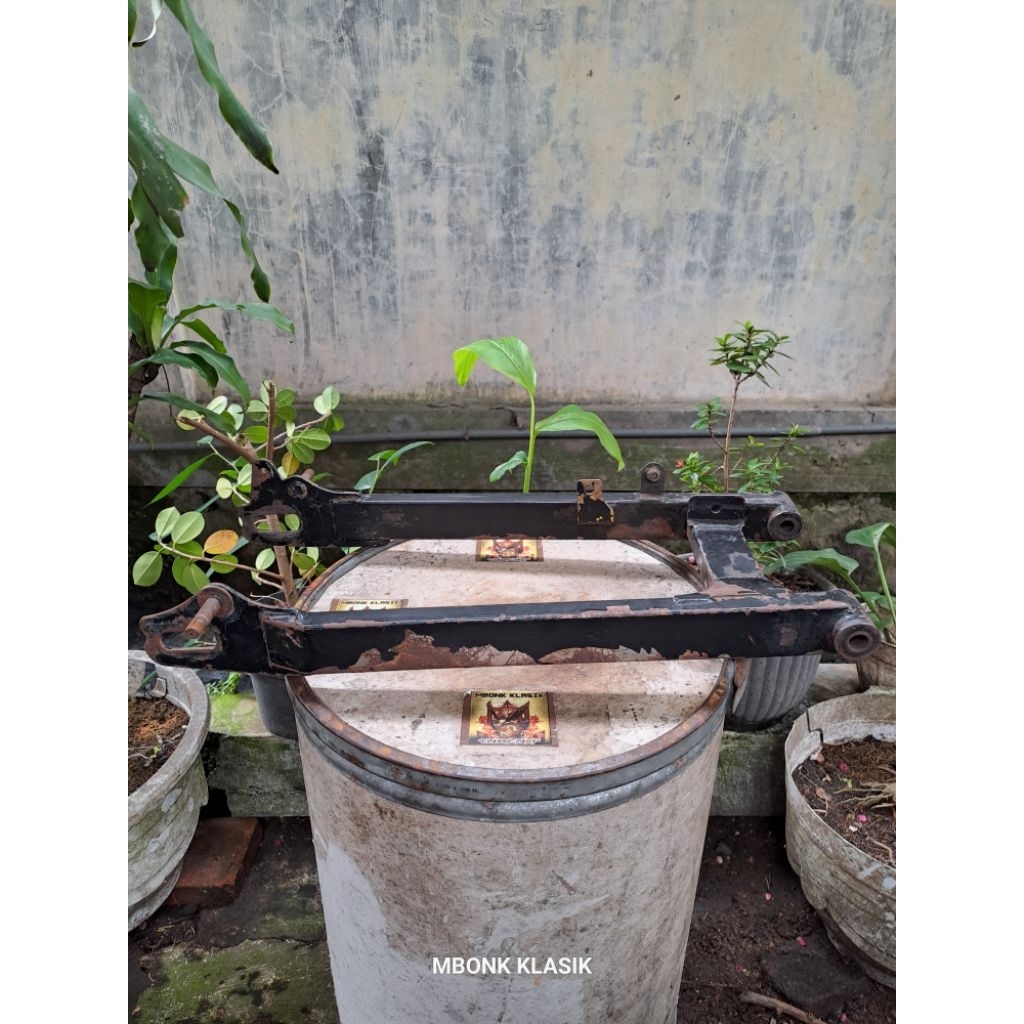 swingarm kotak yamaha rx king new ORIGINAL swing arm yamaha rx king swingarm rx king swing arm rx ki