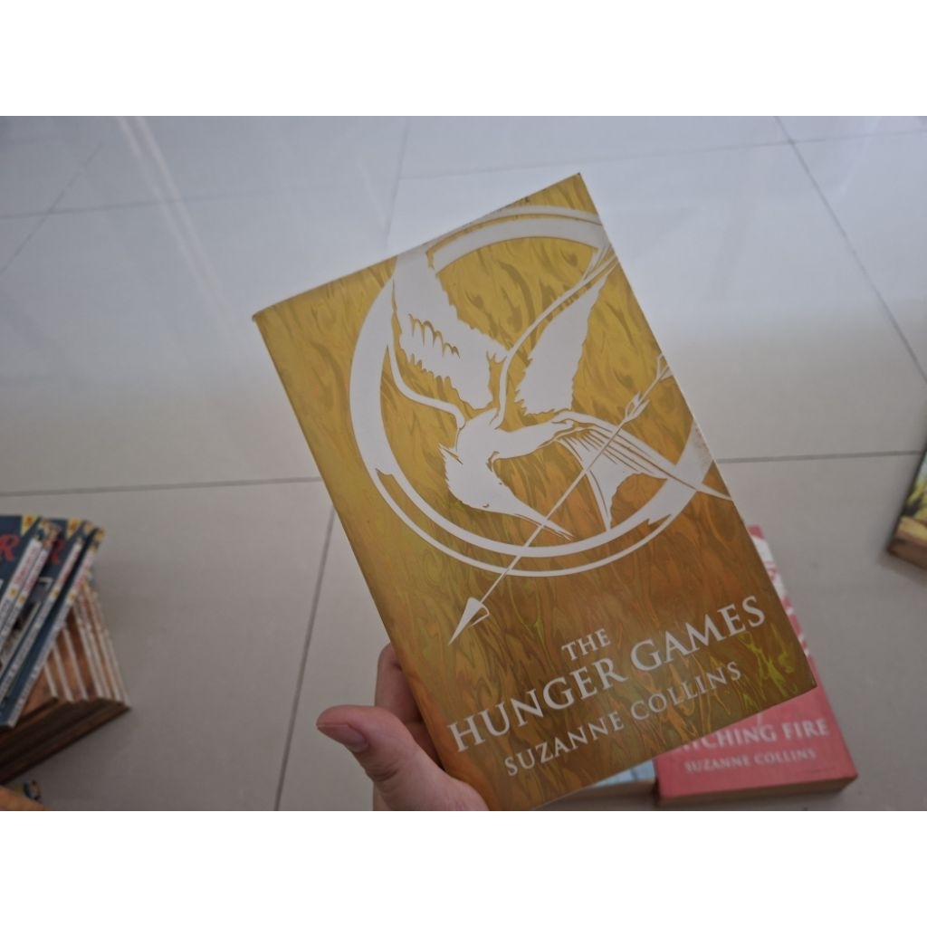 The Hunger Games Novel -Trilogy - Preloved