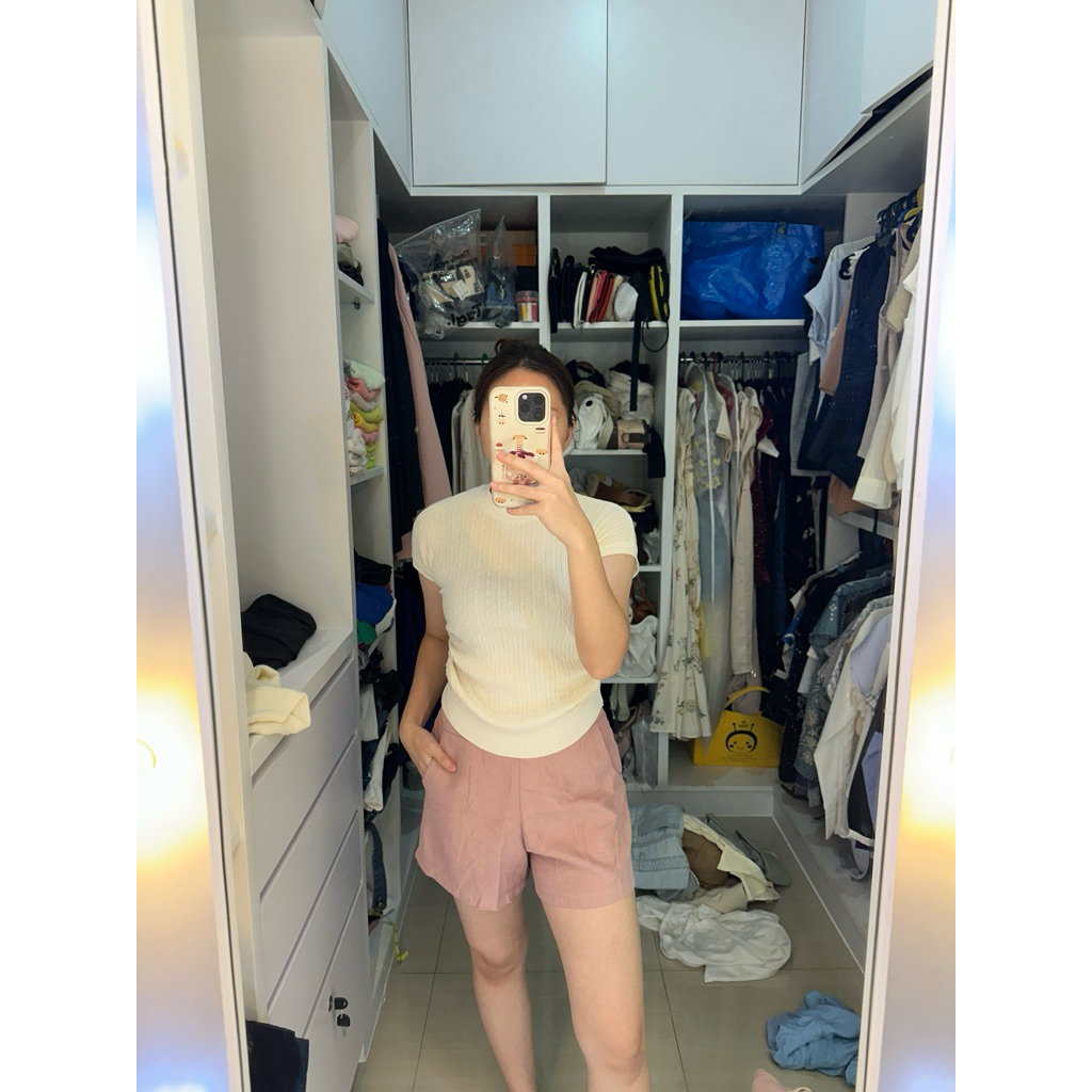 PRELOVED celana pendek dusty pink