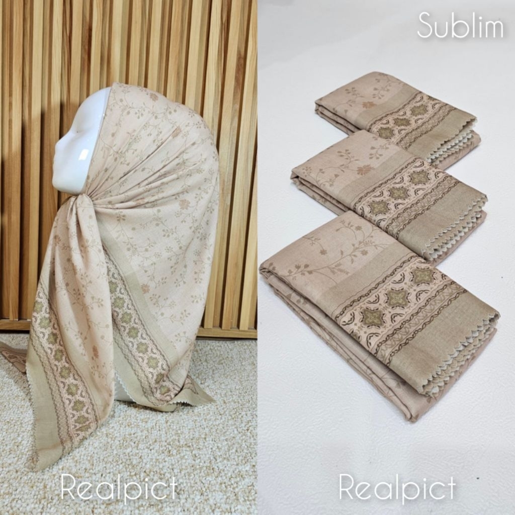 HIJAB SEGI EMPAT VOAL MOTIF BUNGA KECIL IVORY