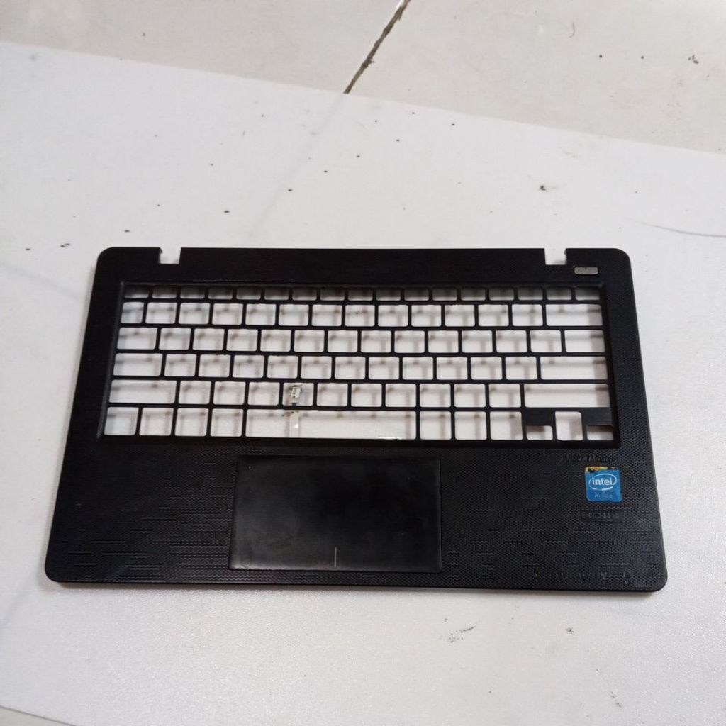 Casing keyboard Laptop Asus X200MA