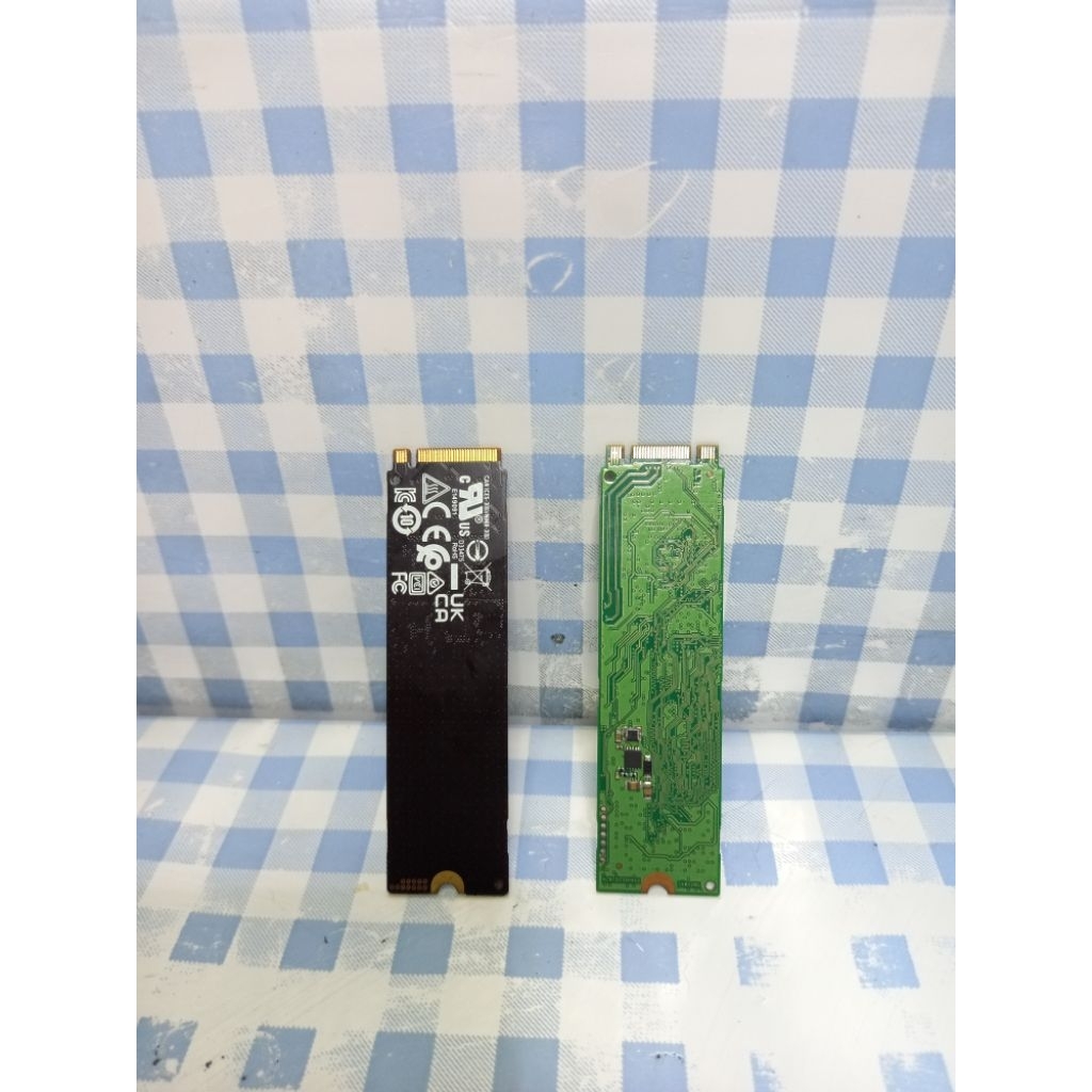 SSD SAMSUNG M2 SATA MVME 256GB-500GB SNTINEL 100% UNIT BEKAS PAKAIAN_GARANSI