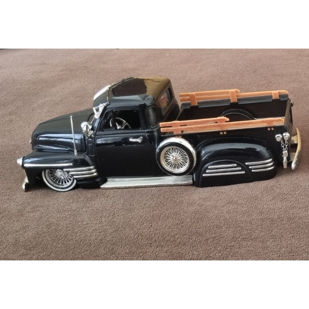 Jada skala 24 loose Chevy Latroca