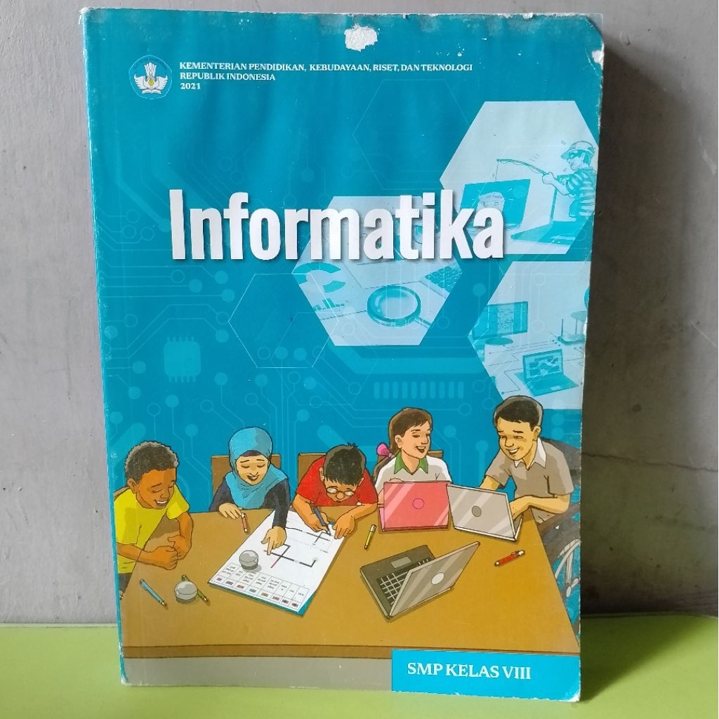 INFORMATIKA 2021 KELAS 8 SMP