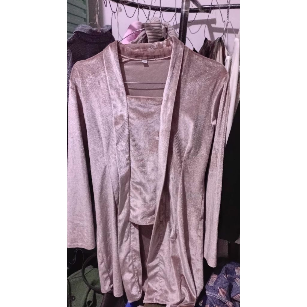 kebaya modern kutu bludru preloved