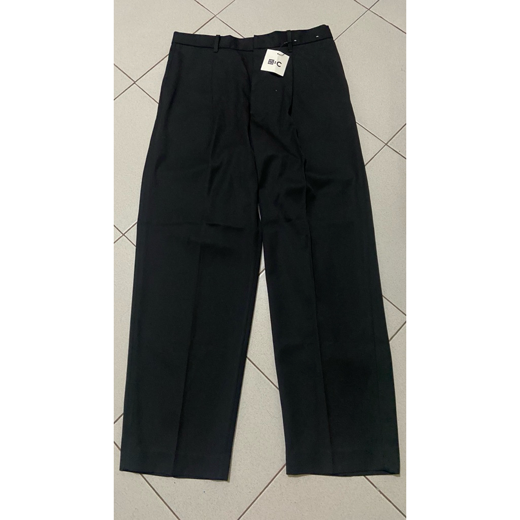 UNIQLO C Men Pleated Wide Tapered Pants / Celana Lebar Lipit Tapered Wide