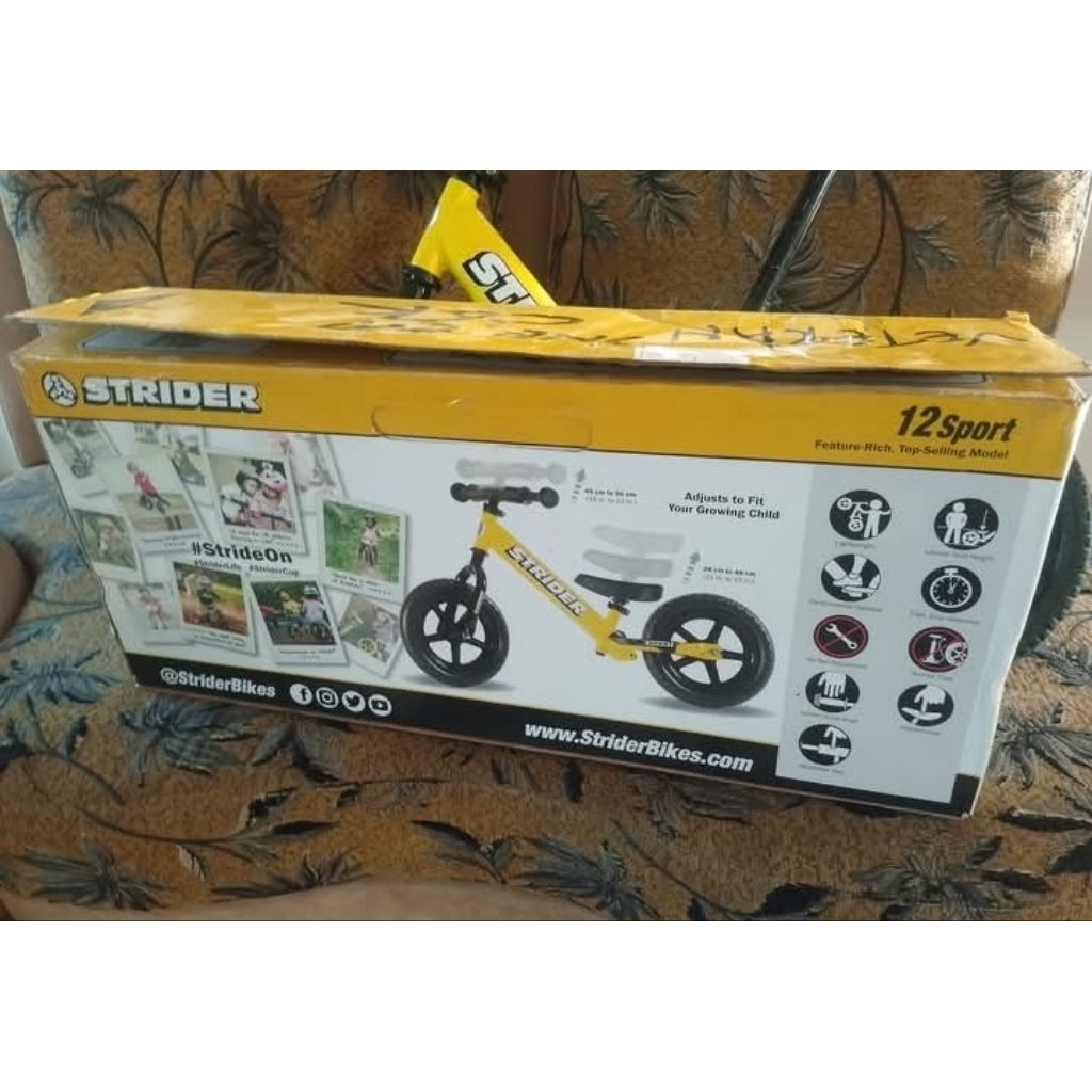 Sepeda Anak STRIDER 12 Sport Balance Bike Like New