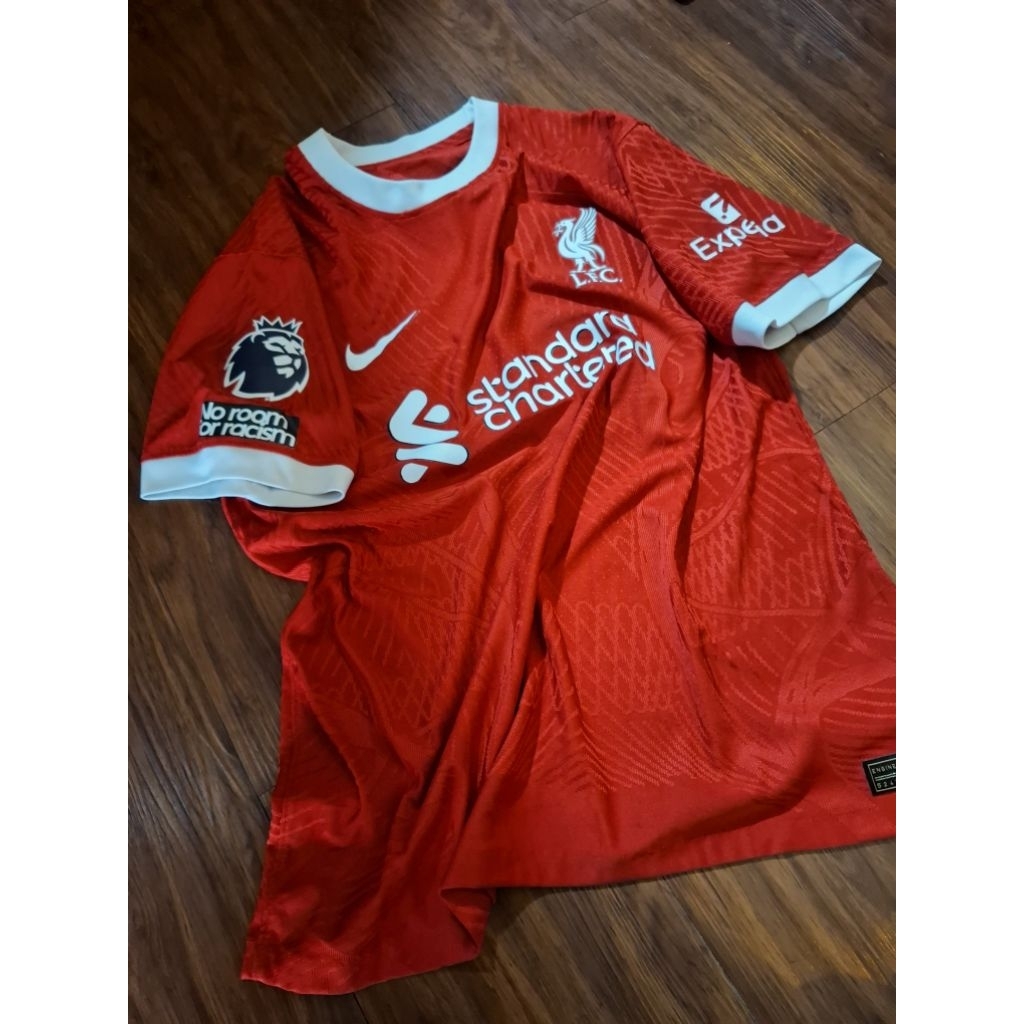 retro liverpool Home 23/24