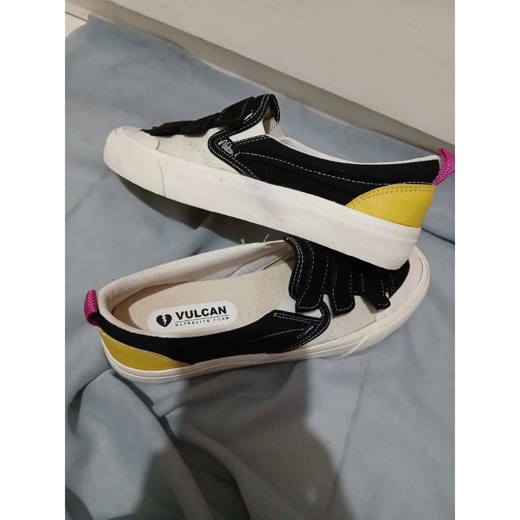 Sepatu Vulcan | Westown Yellow | Sepatu Vulcanized