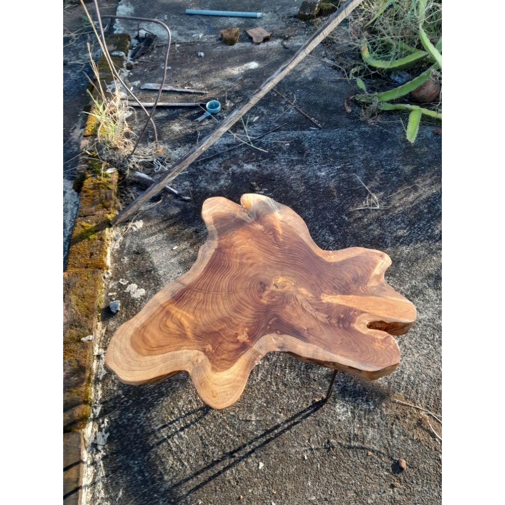 meja antik kayu akar jati diameter 40-50cm tingi 45cm antik