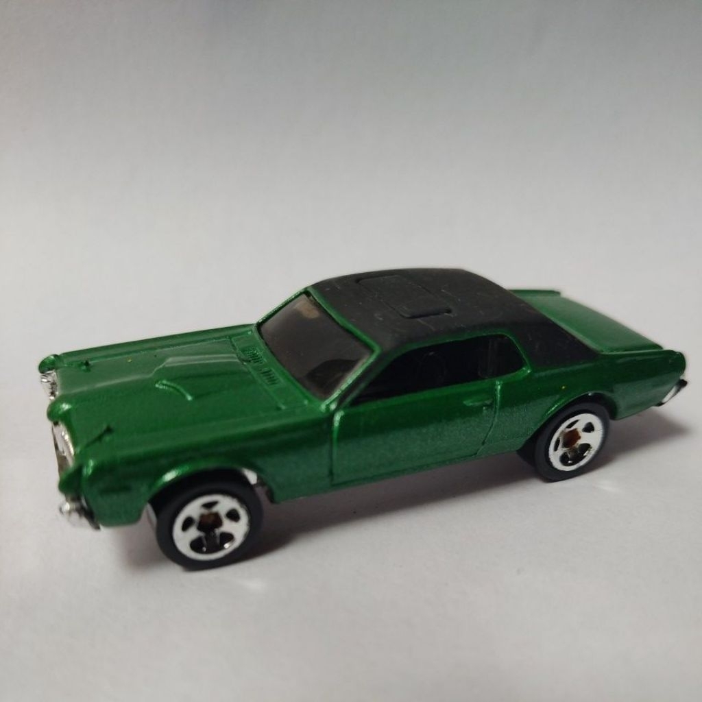 Loose Hotwheels 68 Cougar