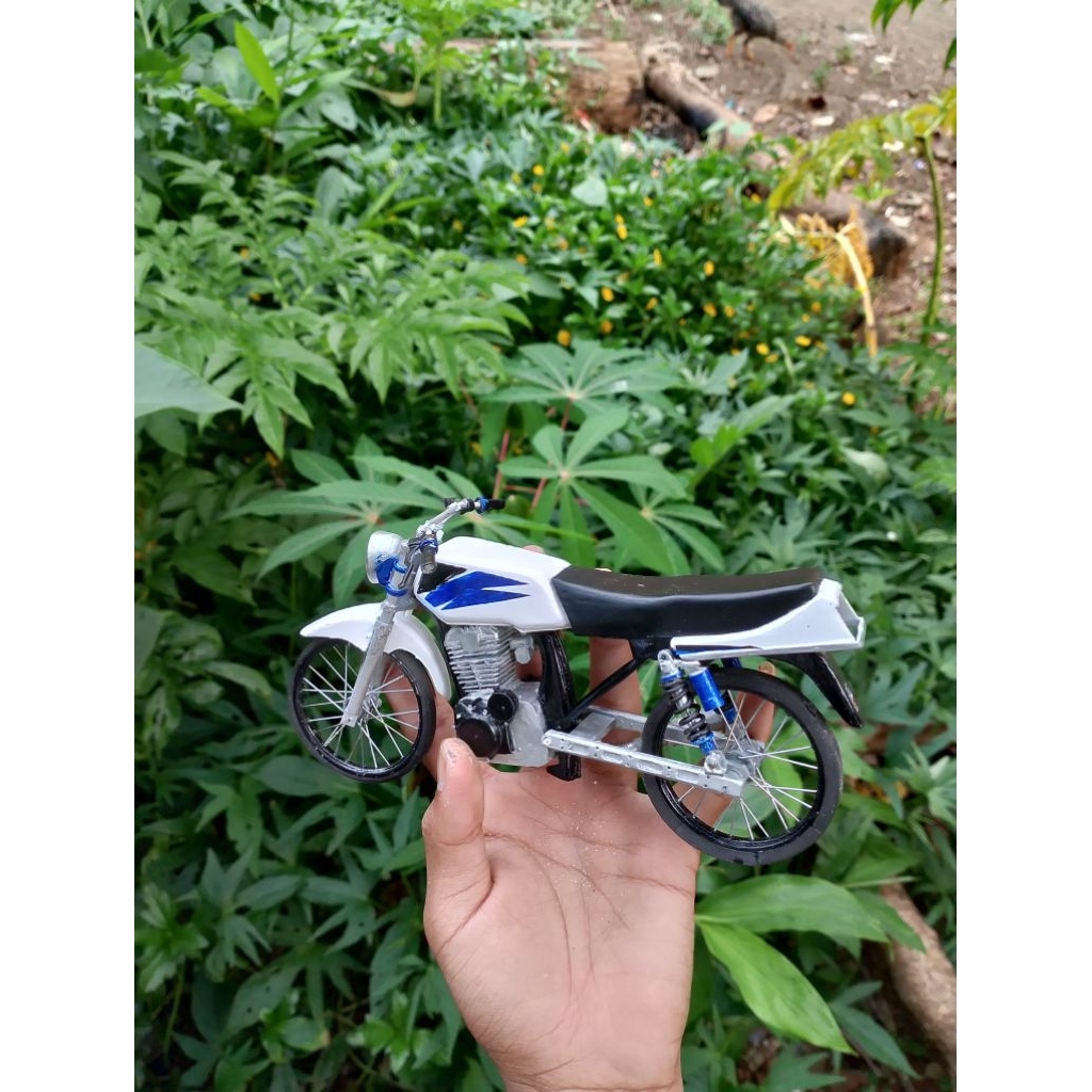 miniatur gl w9