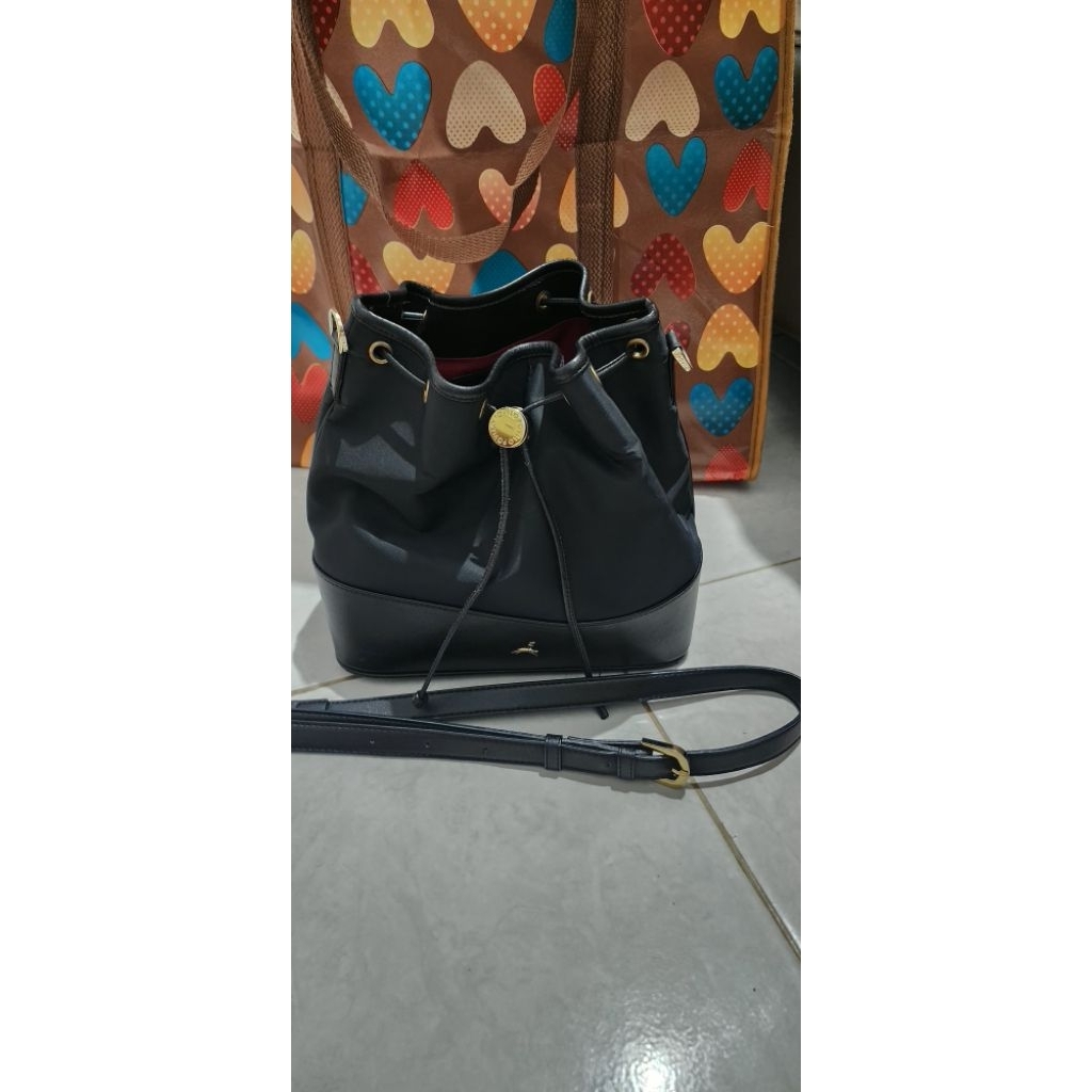 tas bucket serut wanita