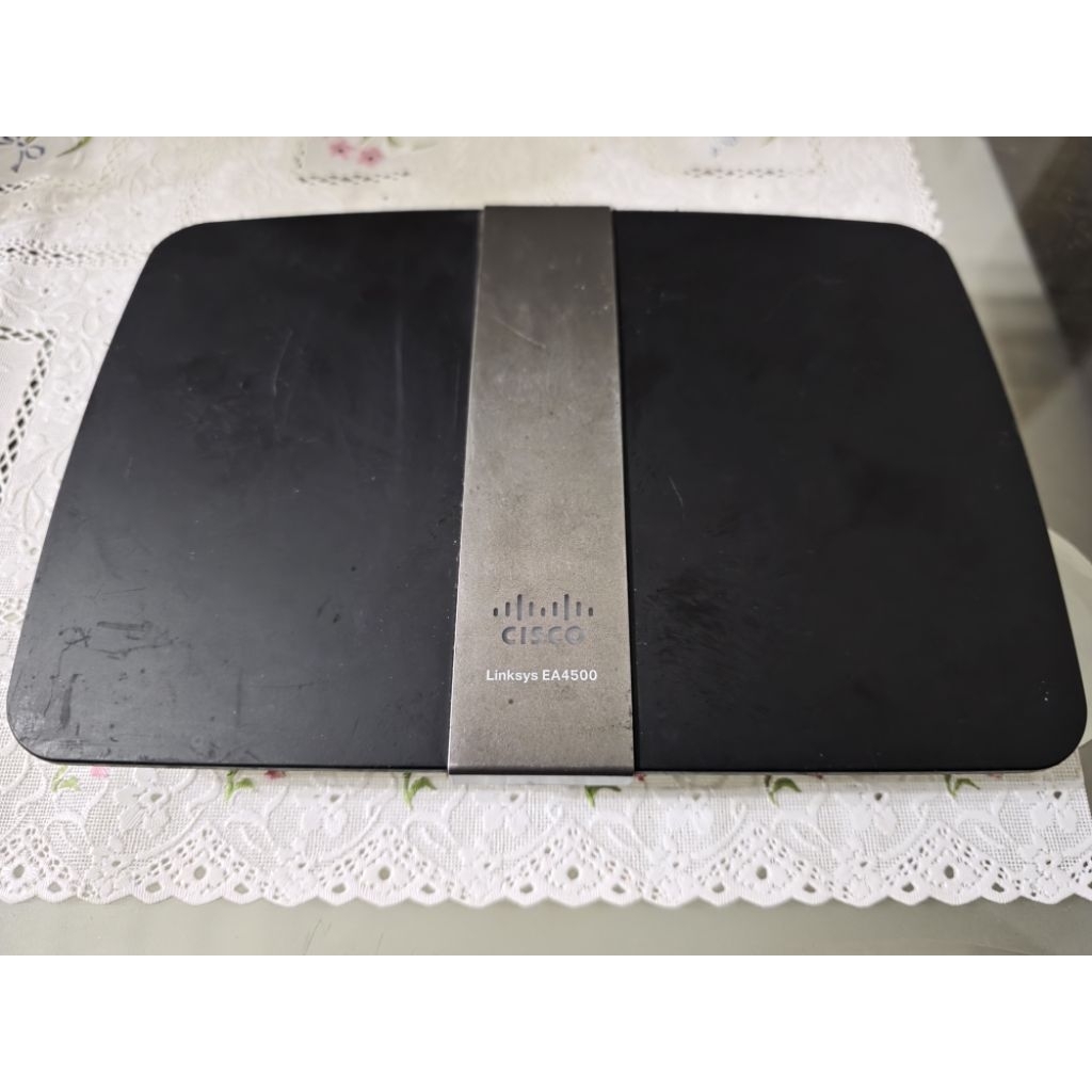 Router Cisco Linksys EA4500 v1 OpenWRT