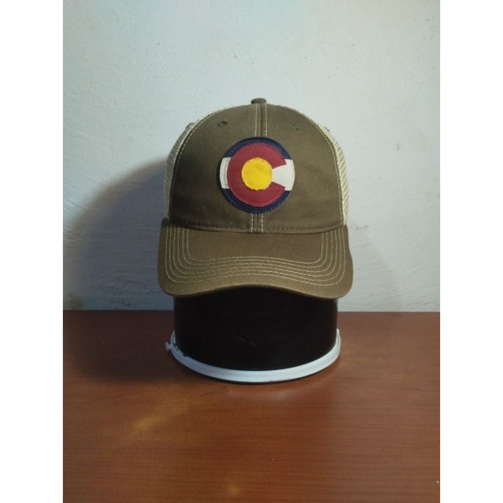 Topi Trucker Legacy Colorado
