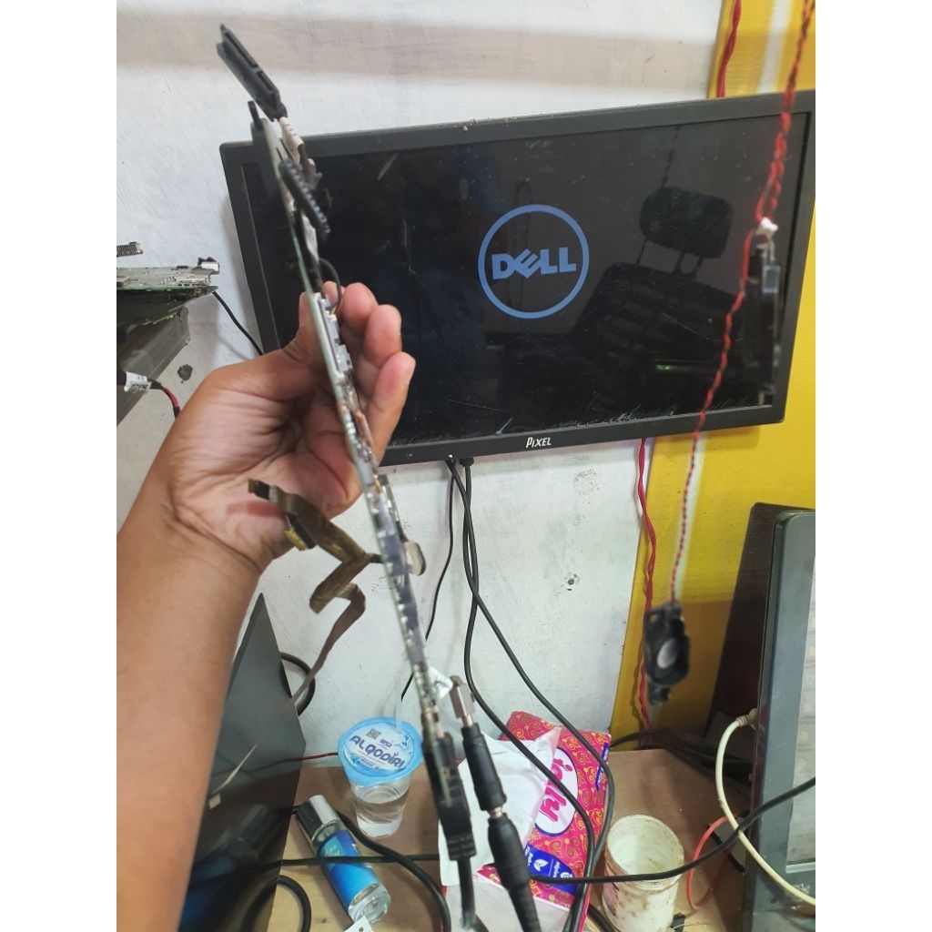 mobo motherboard dell inspiron 13-5368